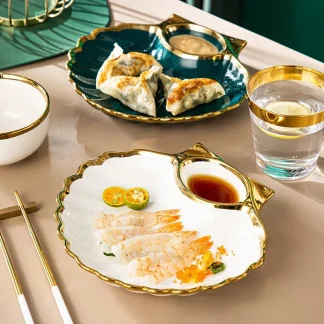 Shell-shaped Lux Trim Dish Set